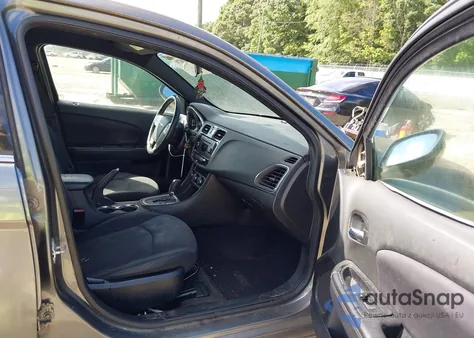 2013 Chrysler 200 Touring из США, поврежденный, VIN 1C3CCBBB1DN525628